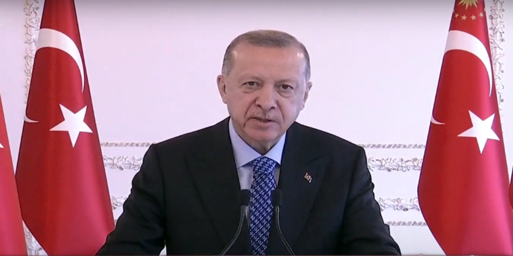 Cumhurbaşkanı Erdoğan: 'Kars-Erzurum arası 25 dakikaya iniyor'