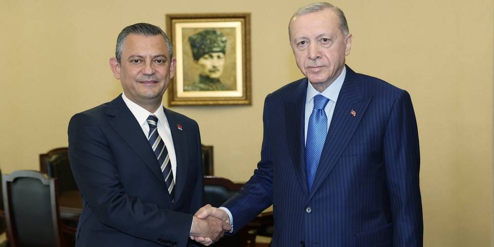 Cumhurbaşkanı Erdoğan'dan CHP'ye ziyaret
